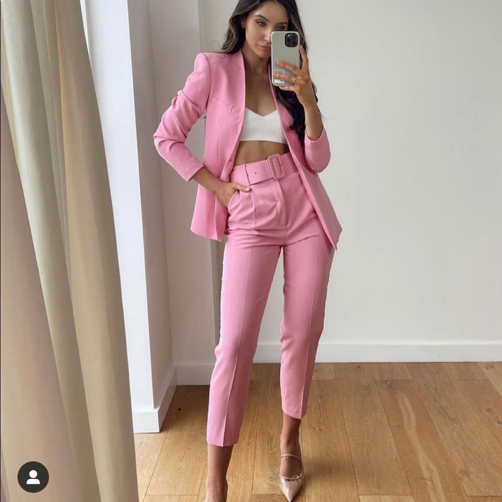 SOLD 🔥Zara lapelless blazer - Picture 9 of 13